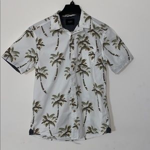 Men’s Ambig Shirt Size M